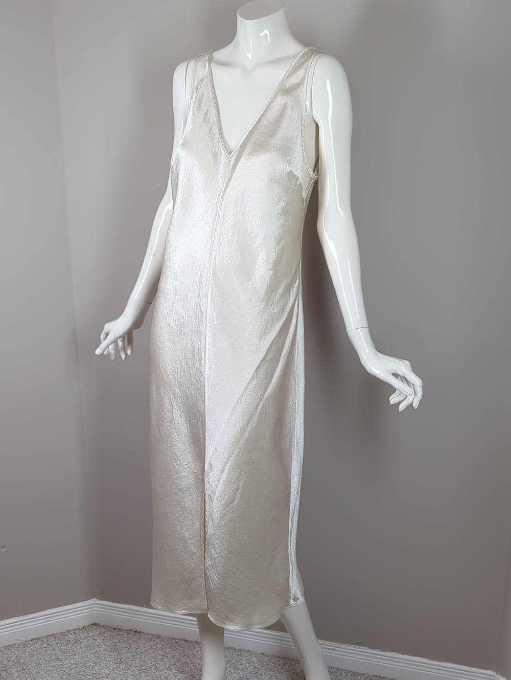 Babaton Caspar Satin Dress Satin V-Neck Slip Dress in Ivory Size M - Picture 2 of 7